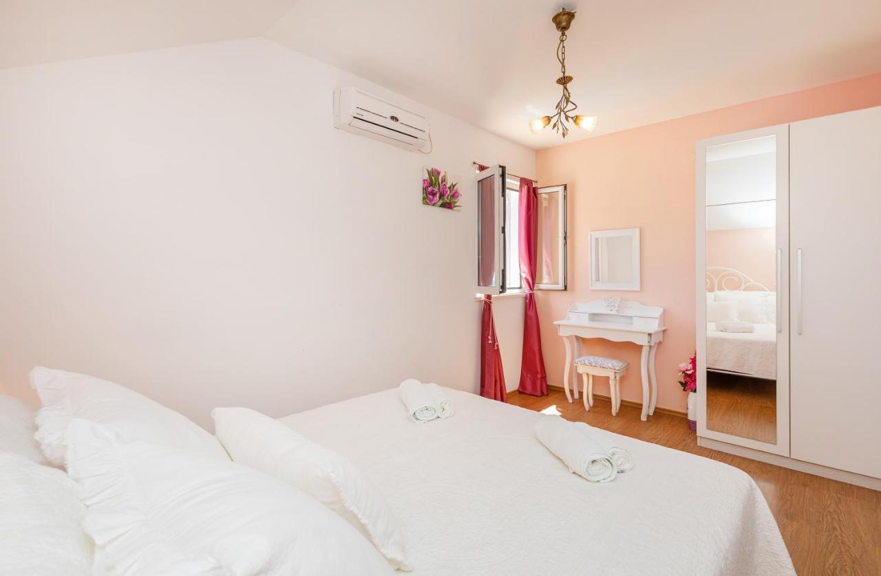 Apartments Bralovic Orasac Exterior photo
